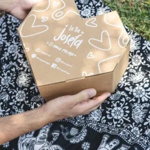 desayuno sorpresa en forma de corazón